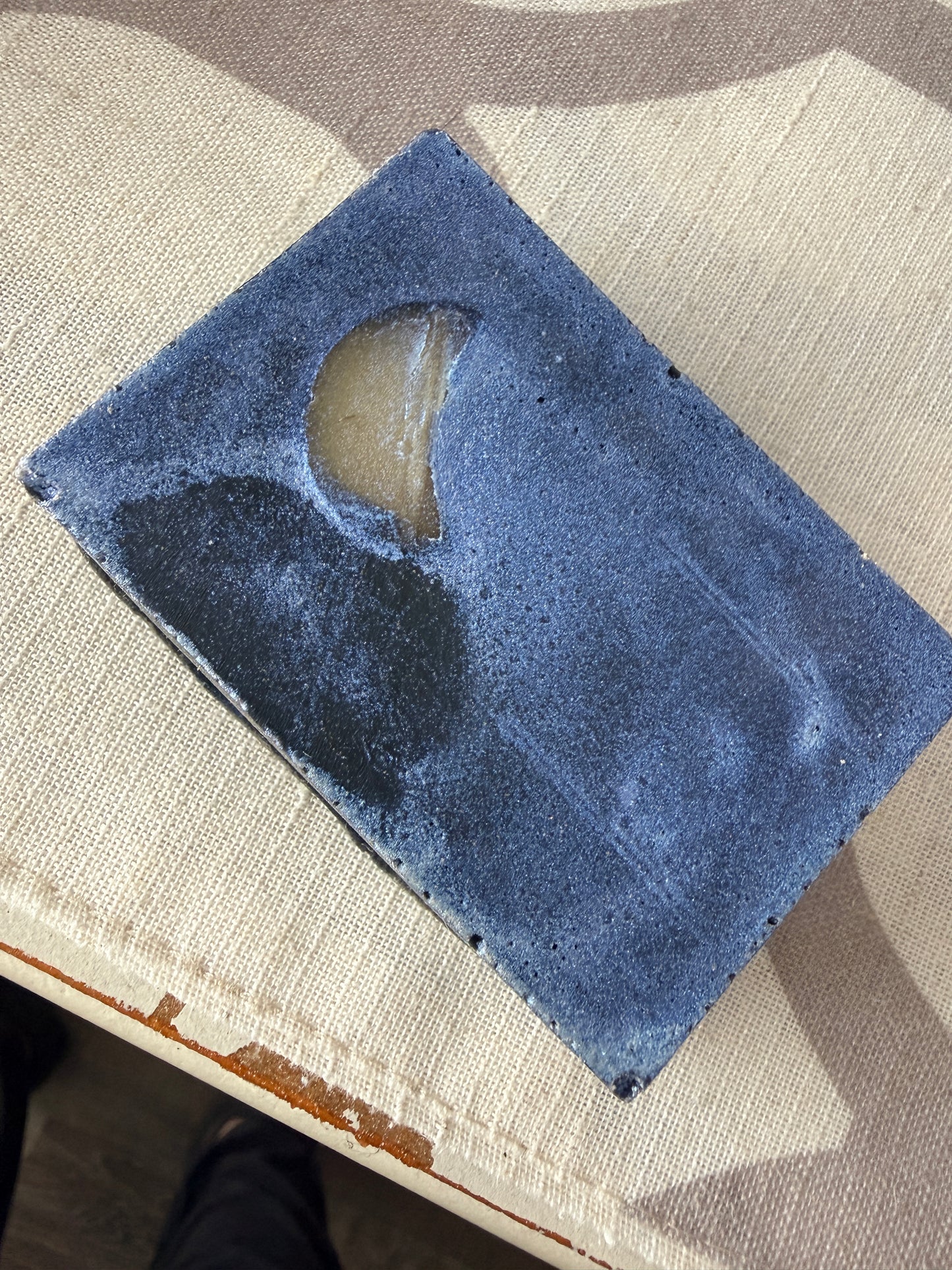 Blue Moon (Moon glows in the dark)