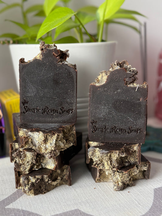 Golden Knight (Cashmere Cream)