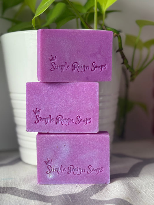 Gee 70’s (GEE Your hair smells terrific) (Palm Size)